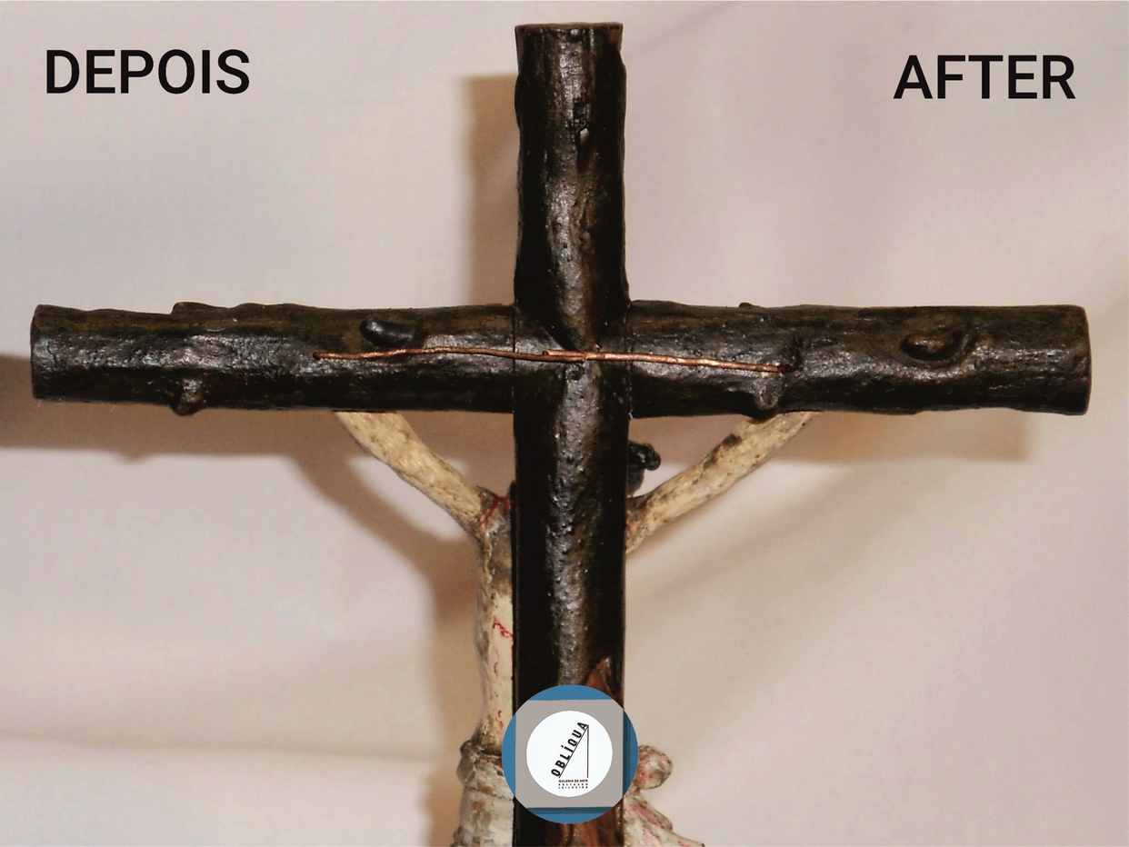 crucifixo com cristo policromado1.9C9.jpg